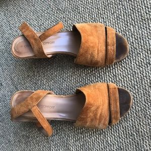 Creatures of Comfort Heeled Sandal with Buckle